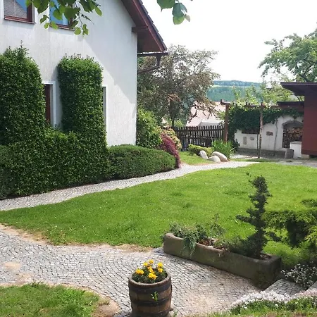Ivana Bozkov Ferienhaus Bozkovska